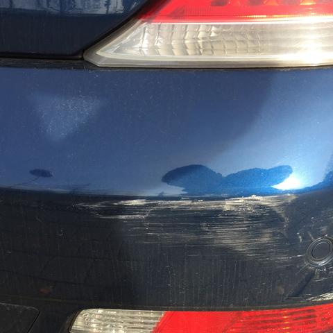 Wie Viel Wurde Mich Dieser Kratzer Zum Lackieren Kosten Auto Farbe Unfall