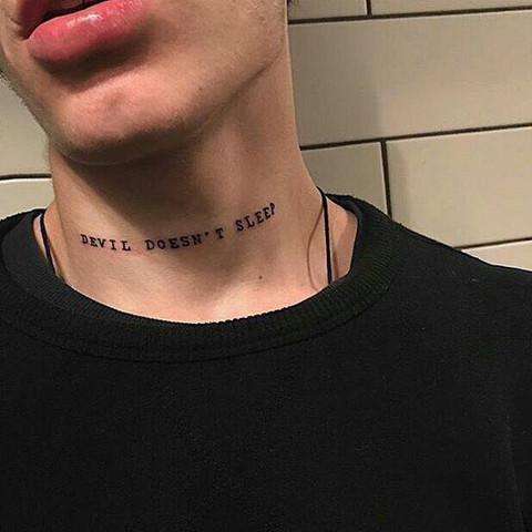 Wie Viel Wurde Sowas Ungefahr Kosten Tattoo Hals Schriftzug Wie Viel Wurde Sowas Ungefahr Kosten Tattoo Hals Schriftzug