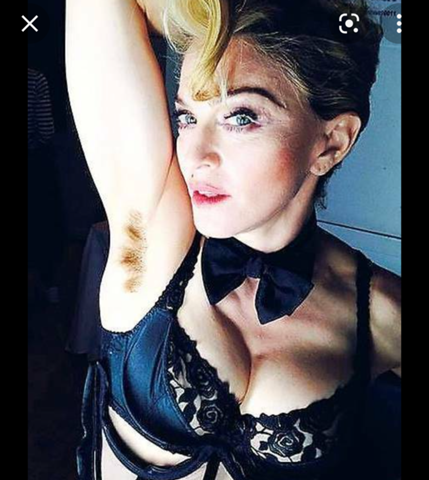 Wie wahrscheinlich ist es, dass es irgendwo auf der Welt eine Frau gibt, die Achselhaare bei Madonna schön findet oder sogar an ihren Achseln lecken würde?