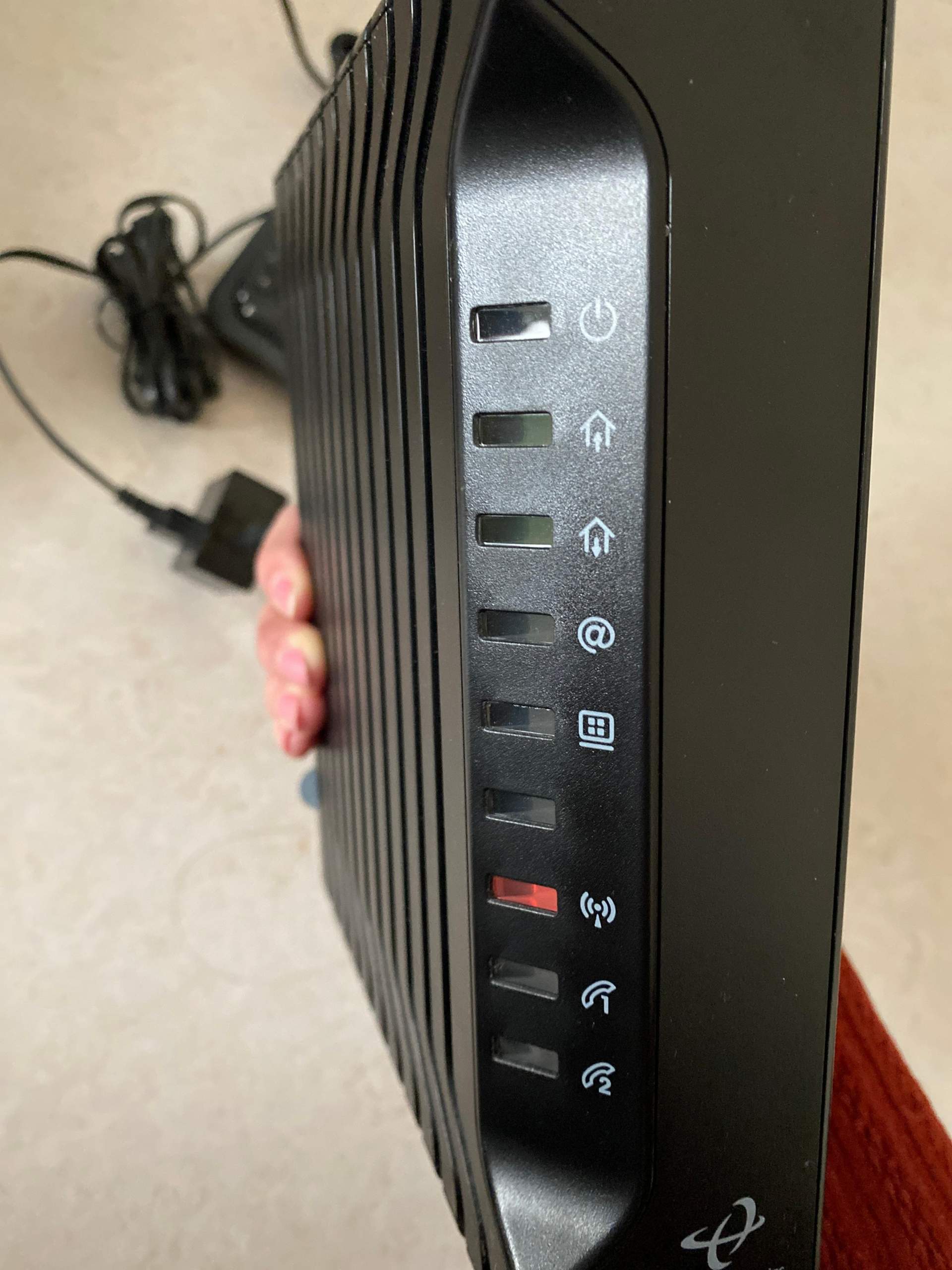 Hitron Router Red Blinking Light Wieso hat mein Hitron Router ein rotes Licht? (Computer, Technik, Internet)