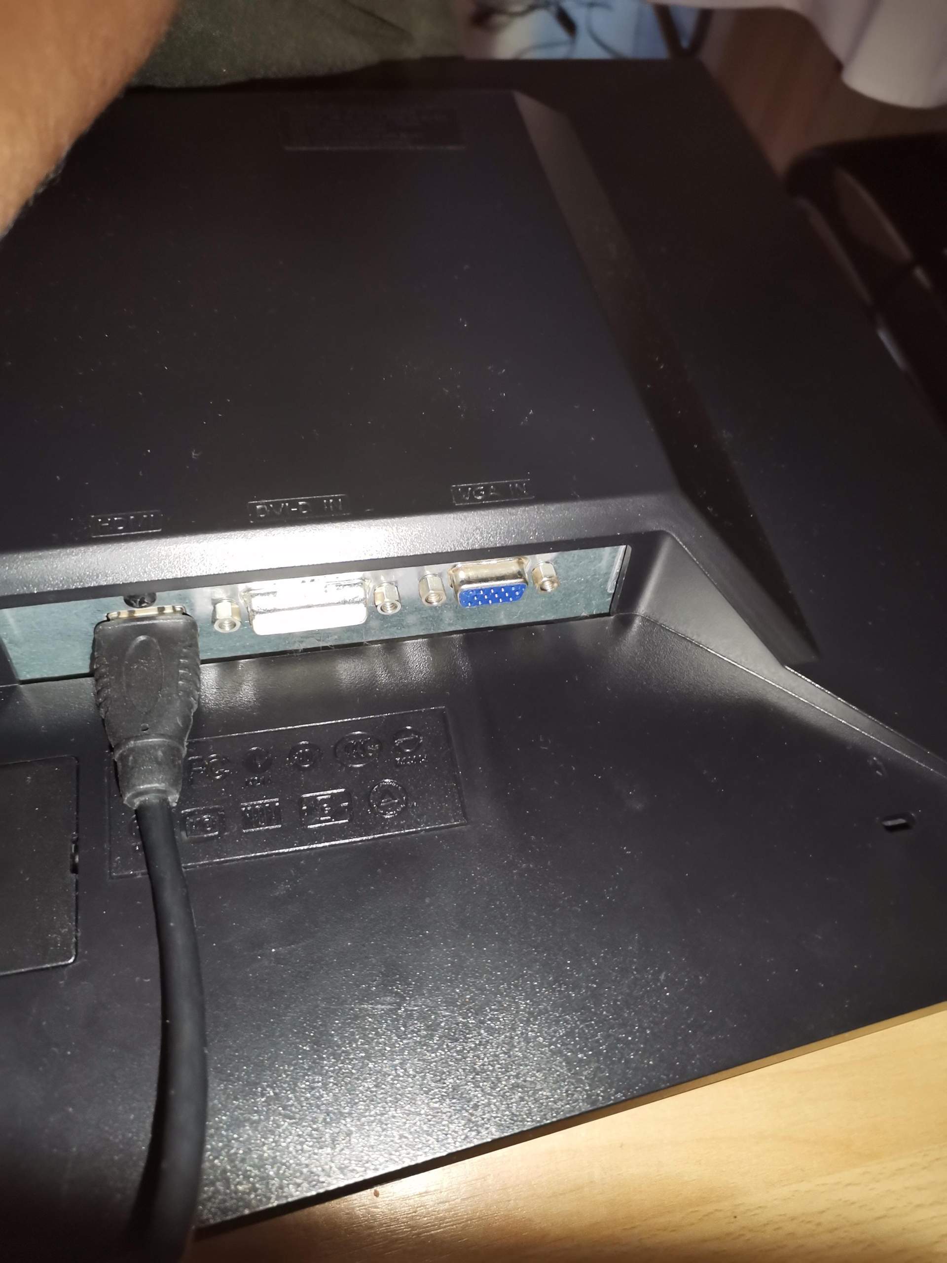 Wieso steht beim Monitor kein signal? PC, kein signal monitor)