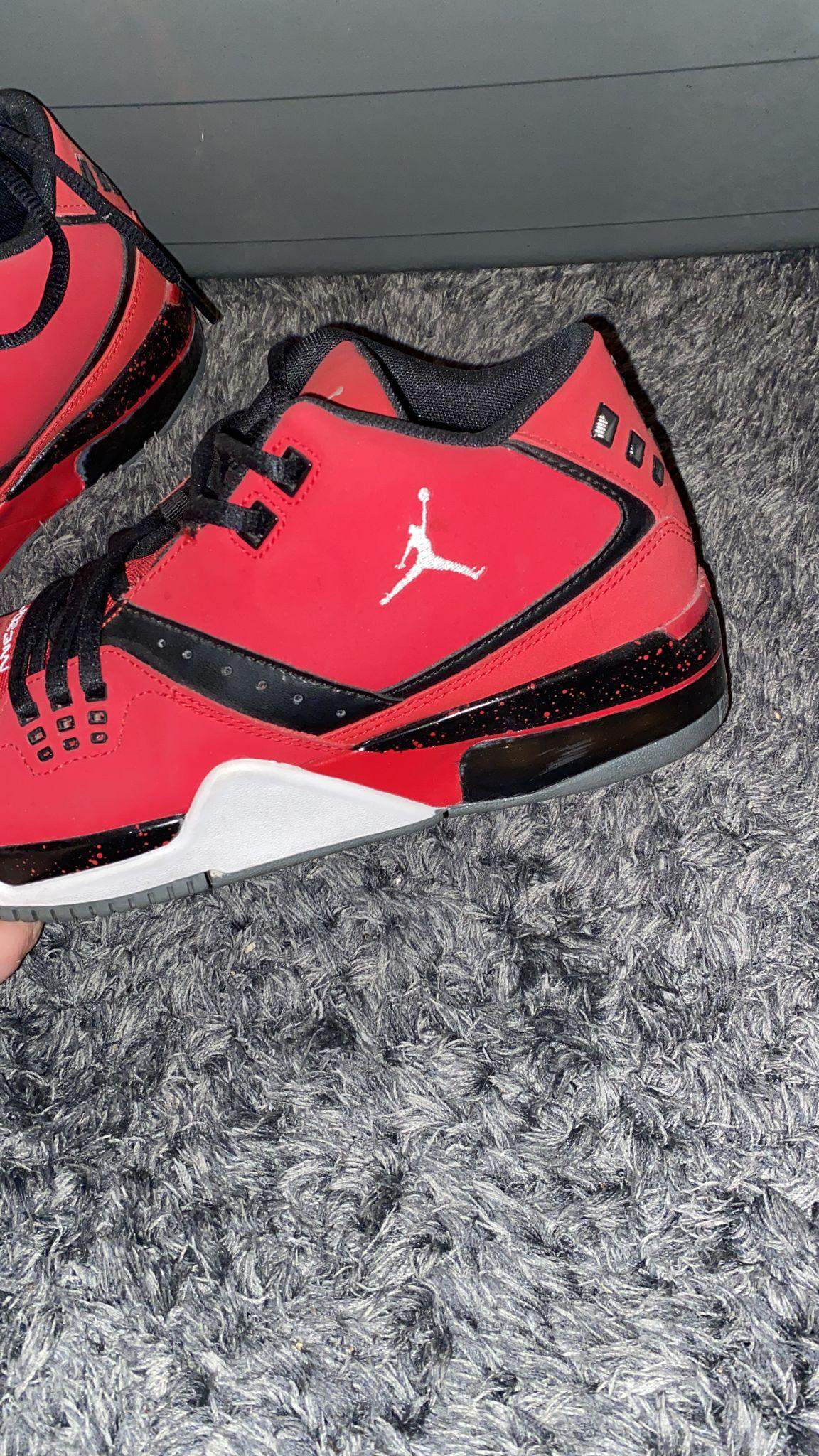 Wieviel kosten diese Schuhe? (Nike, Sneaker)