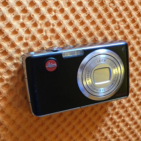 Kamera von Leica - (Kamera, Foto, Speicherplatz)