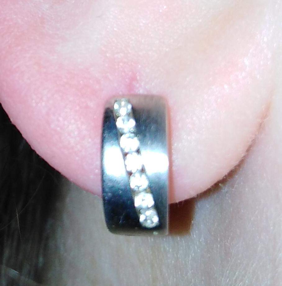 Wie/wo zweites Ohrloch stechen/schießen lassen? (Gesundheit und Medizin, Piercing, Schmuck)