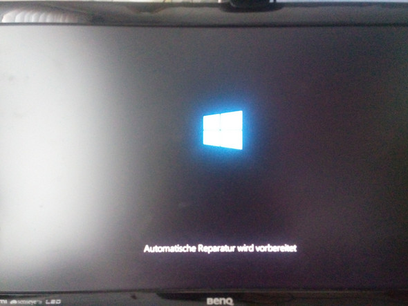 - (Computer, PC, Technik)