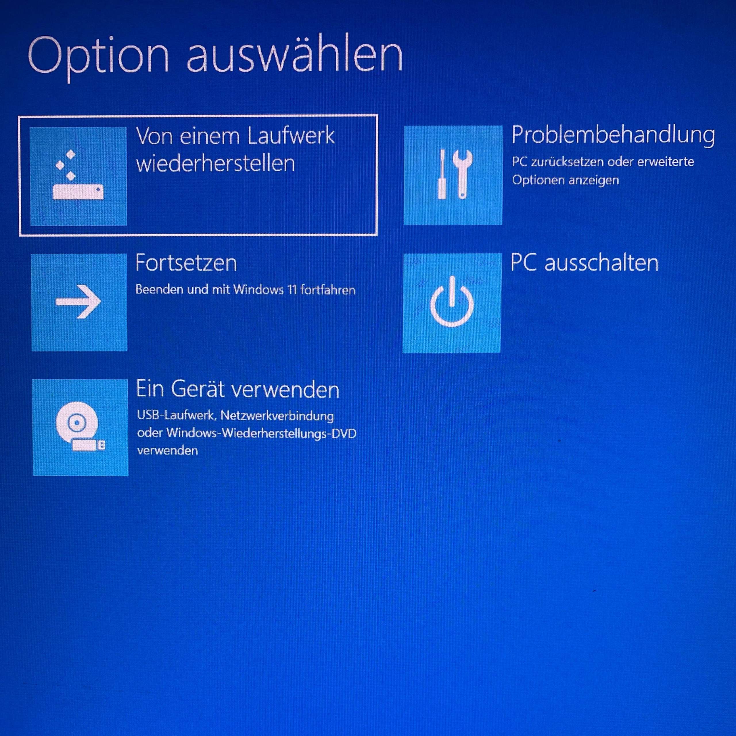 Windows 11 Neuinstallation BootLoop? (BIOS, USB-Stick, booten)