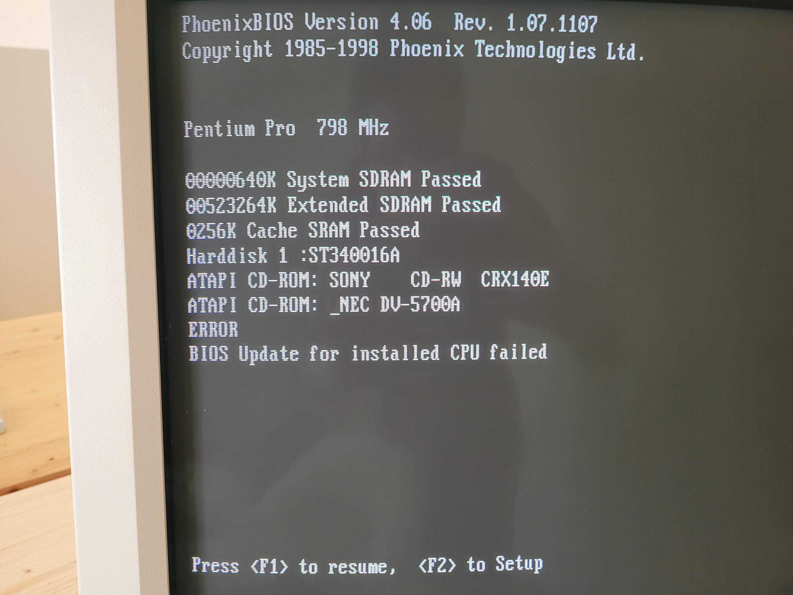 Windows 98 - Bios Fehlermeldung? (CPU, Mainboard)