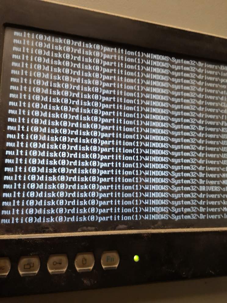 Windows XP startet im abgesicherten Modus nicht? (Computer, Technik, PC)