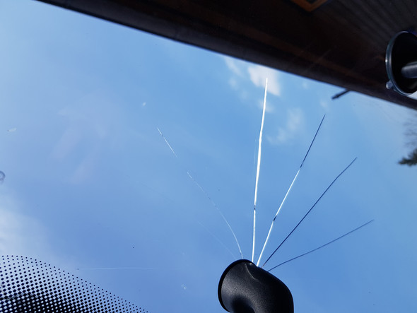 Windschutzscheibe Kaputt Haftpflicht Auto Und Motorrad Spiegel