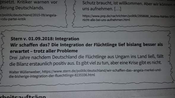 - (Schule, Politik)