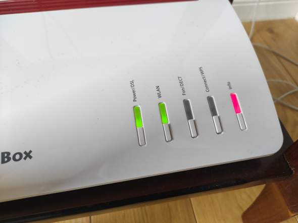 WLAN Fritzbox funktioniert nicht was machen? (FRITZ!Box)
