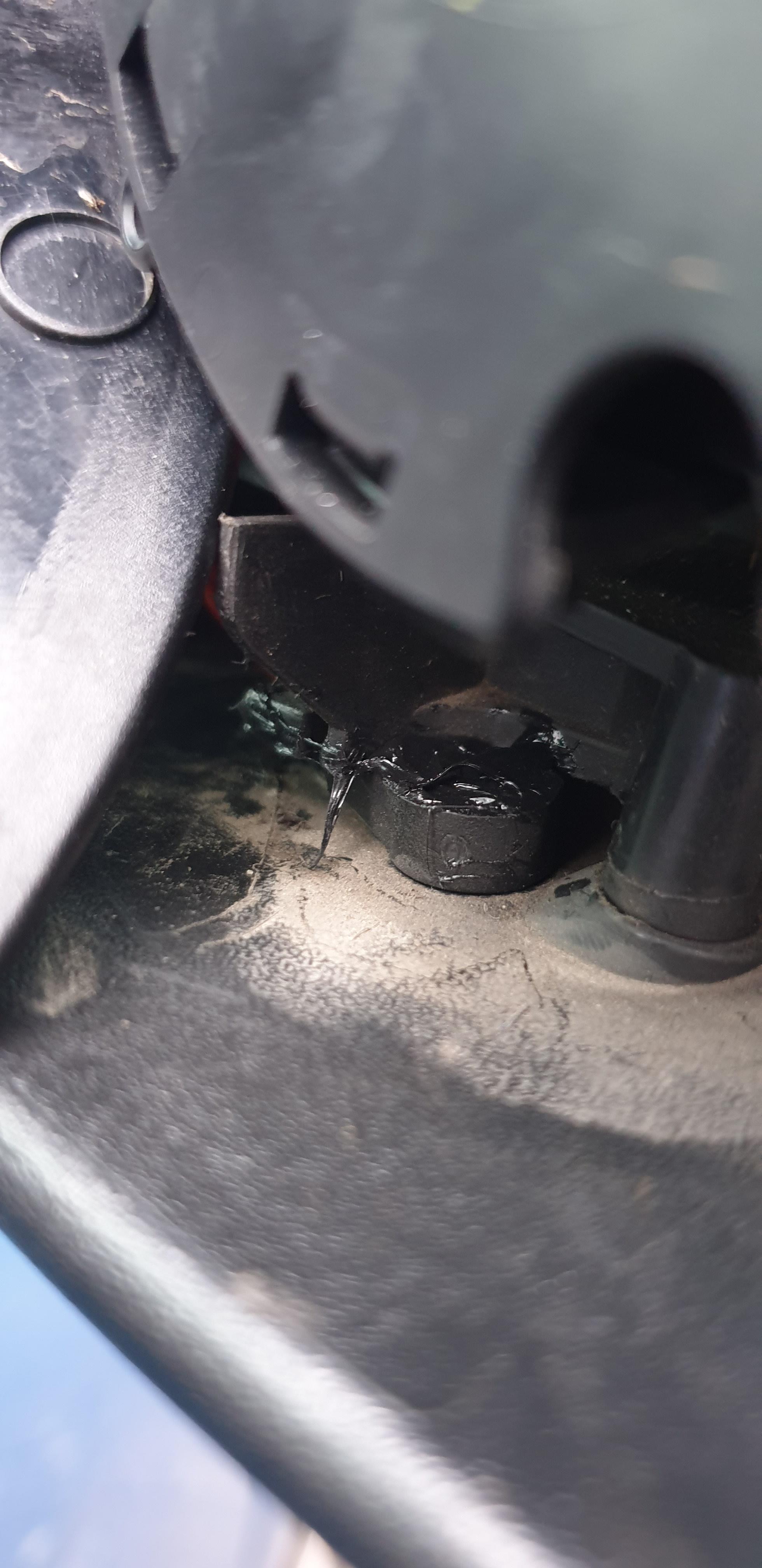 Wo Bekomme Ich Dieses Ersatzteil Her Auto Kaputt Ford