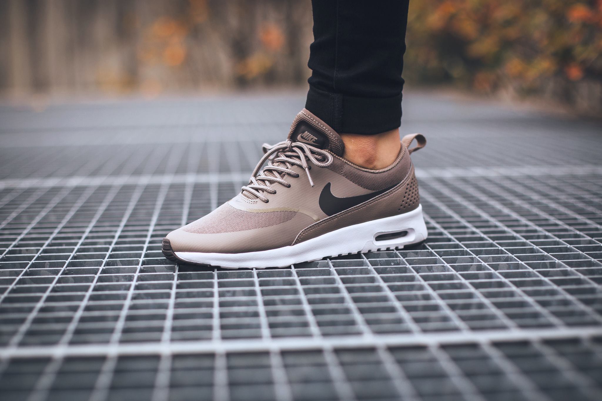 wo finde ich diese nike air max Thea ? (Schuhe)