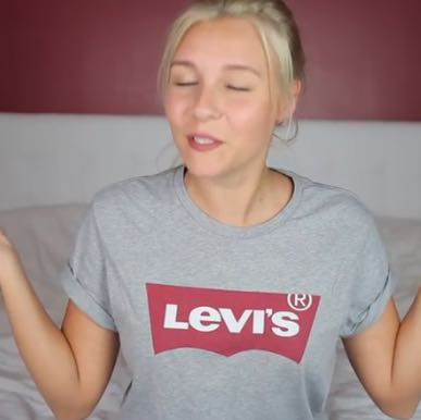 dieses shirt welches dagi bee hier gerade trägt - (Computer, Internet, Technik)