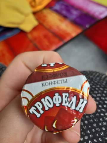 - (Russland, einkaufen, Schokolade)