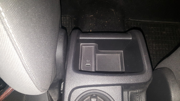 Wo Ist Der Aux Anschluss Fur Den Ford Focus Auto Autoradio