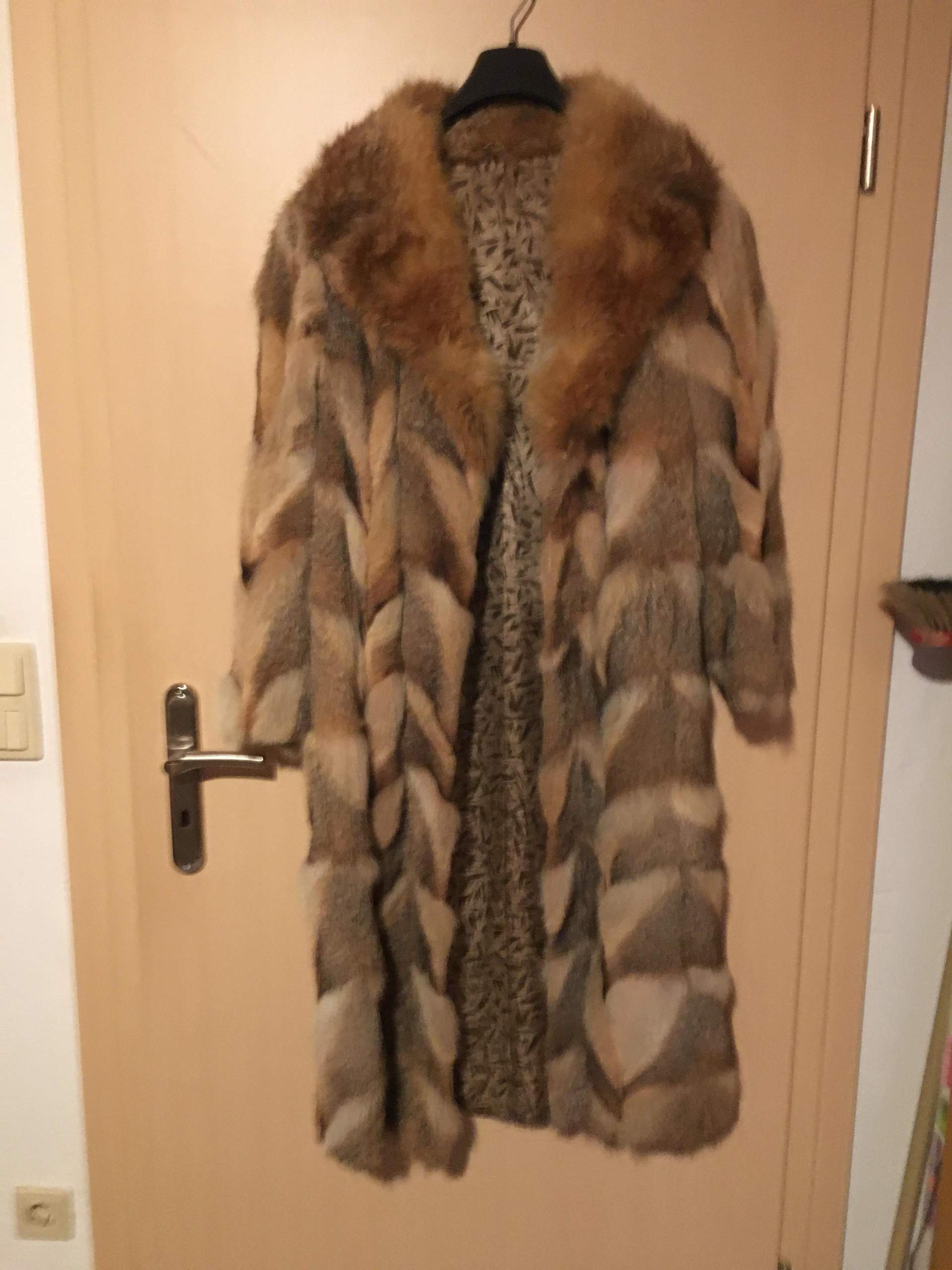 Wo kann ich den Pelzmantel verkaufen? (Verkauf)