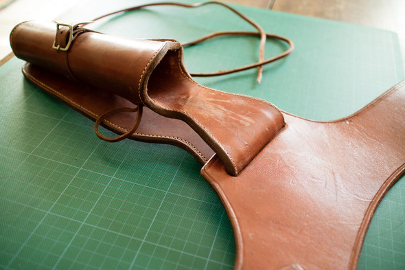#Schlaufe - (Ostern, Holster, sattelleder)