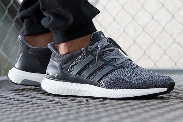 - (Mode, adidas, ultra boost 3.0)