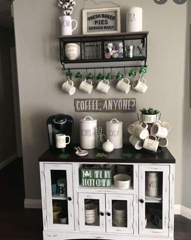 Wo kann man so einen Schrank kaufen? (Computer, Kaffee)