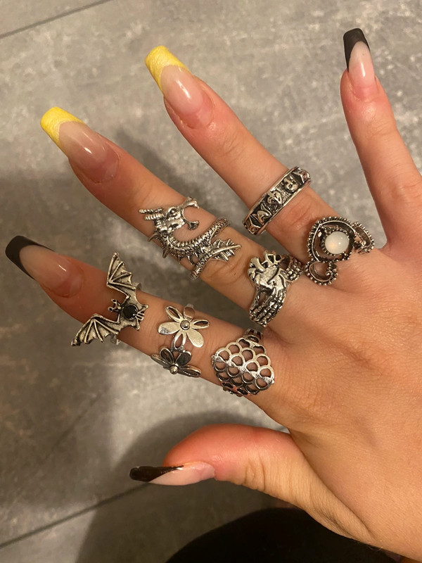 Walternate Ringe Wo kann man solche Vintage Ringe kaufen? (Frauen, Silber, Ring)