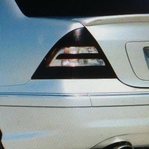 Das sind die Rückleuchten. Die die ich gefunden habe, fand ich nicht so schön. - (Rücksicht, verdunkelt, MercedesC230 Kompressor Sport)