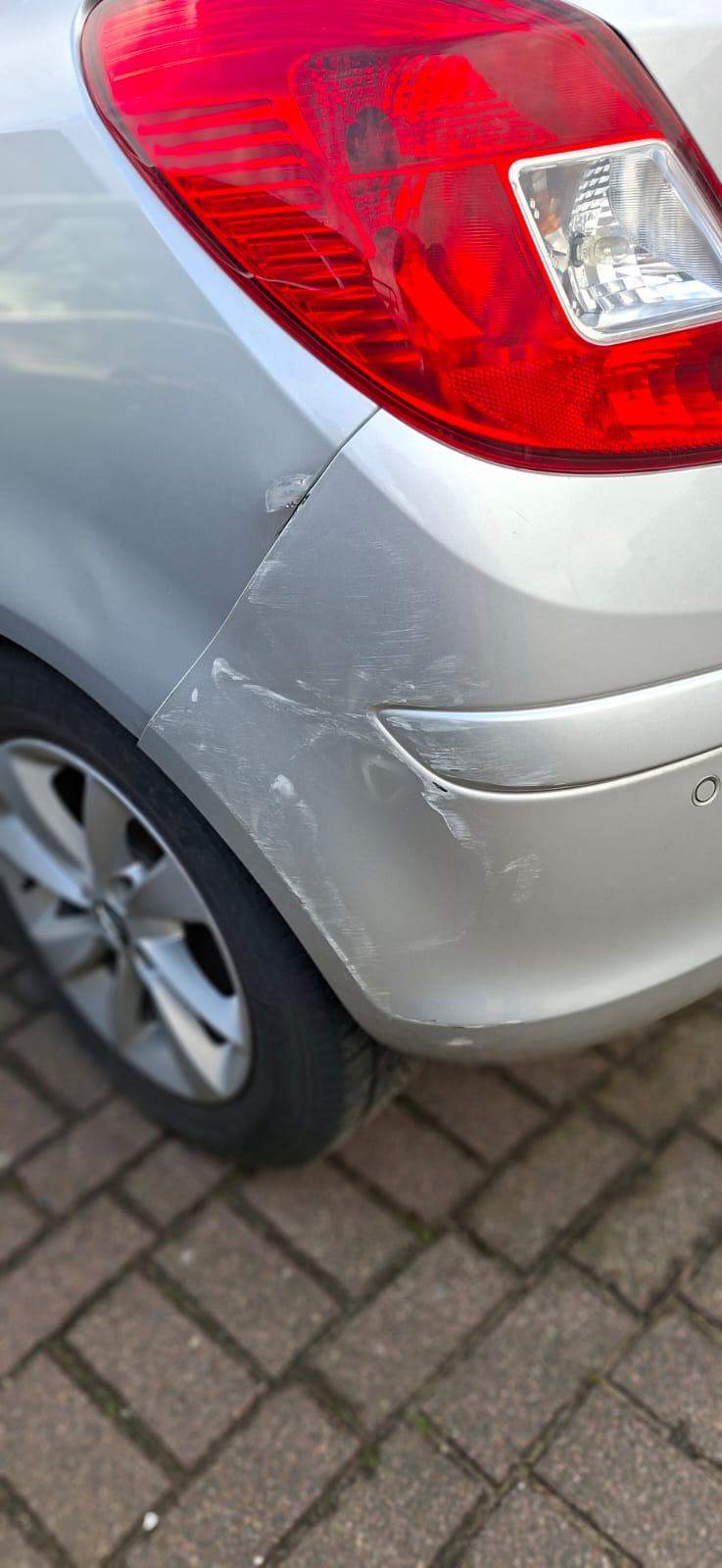Schaden Am Auto Verursacher Unbekannt