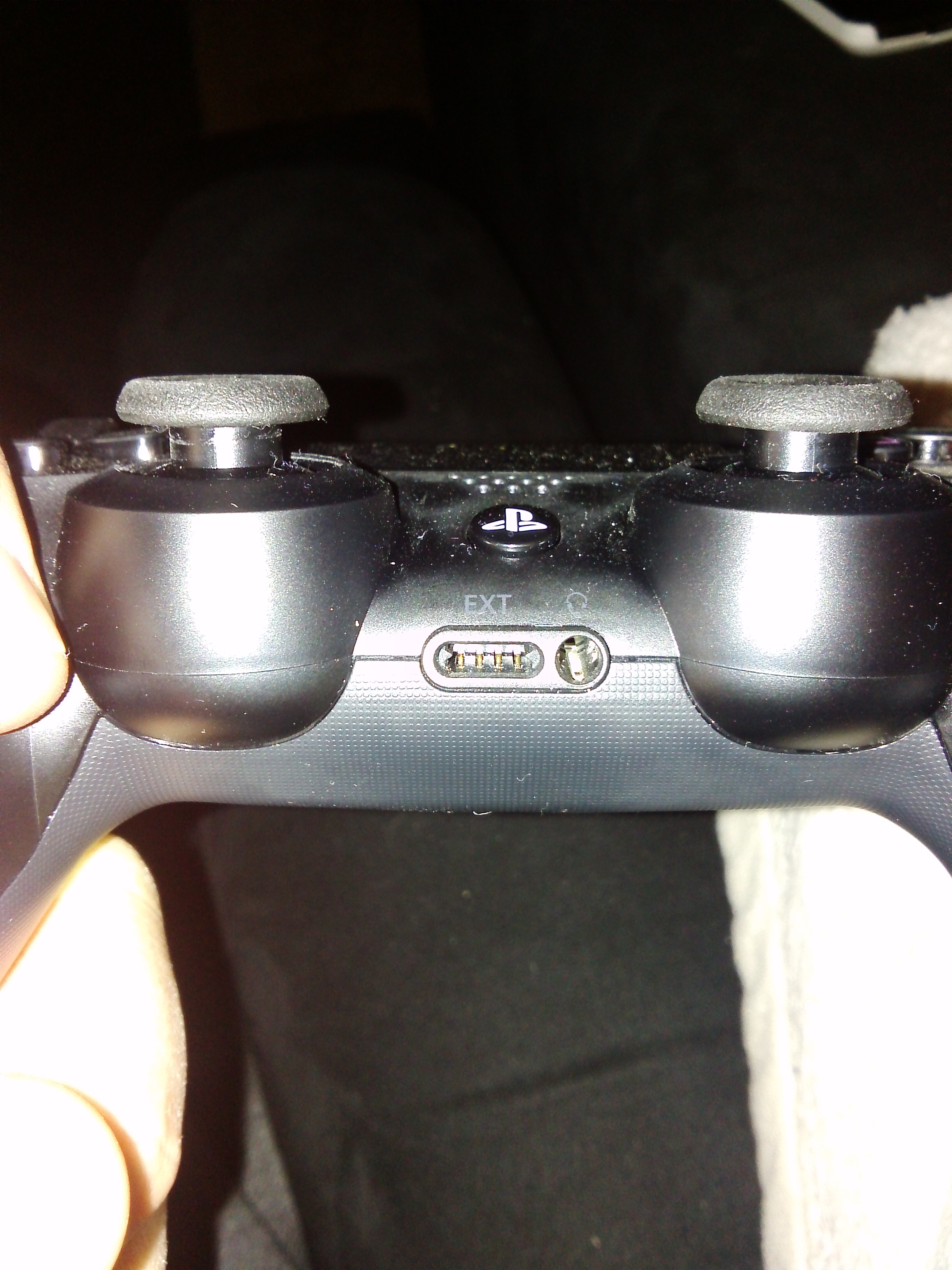 Wofür ist der EXT Anschluss an dem PS Controller? (PS4, Sony