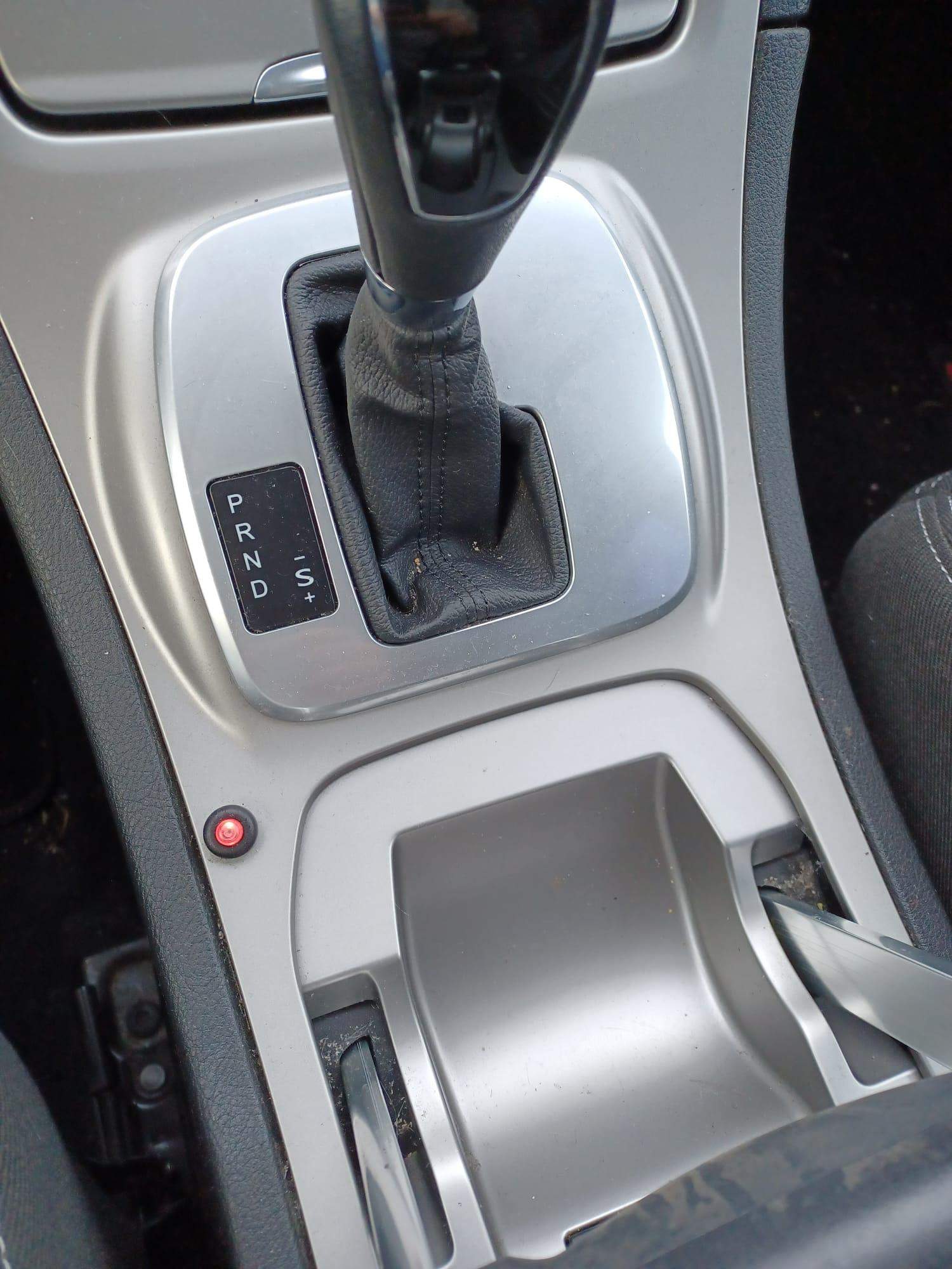 Wofür ist der Knopf in meinem Ford S-Max? (Technik)