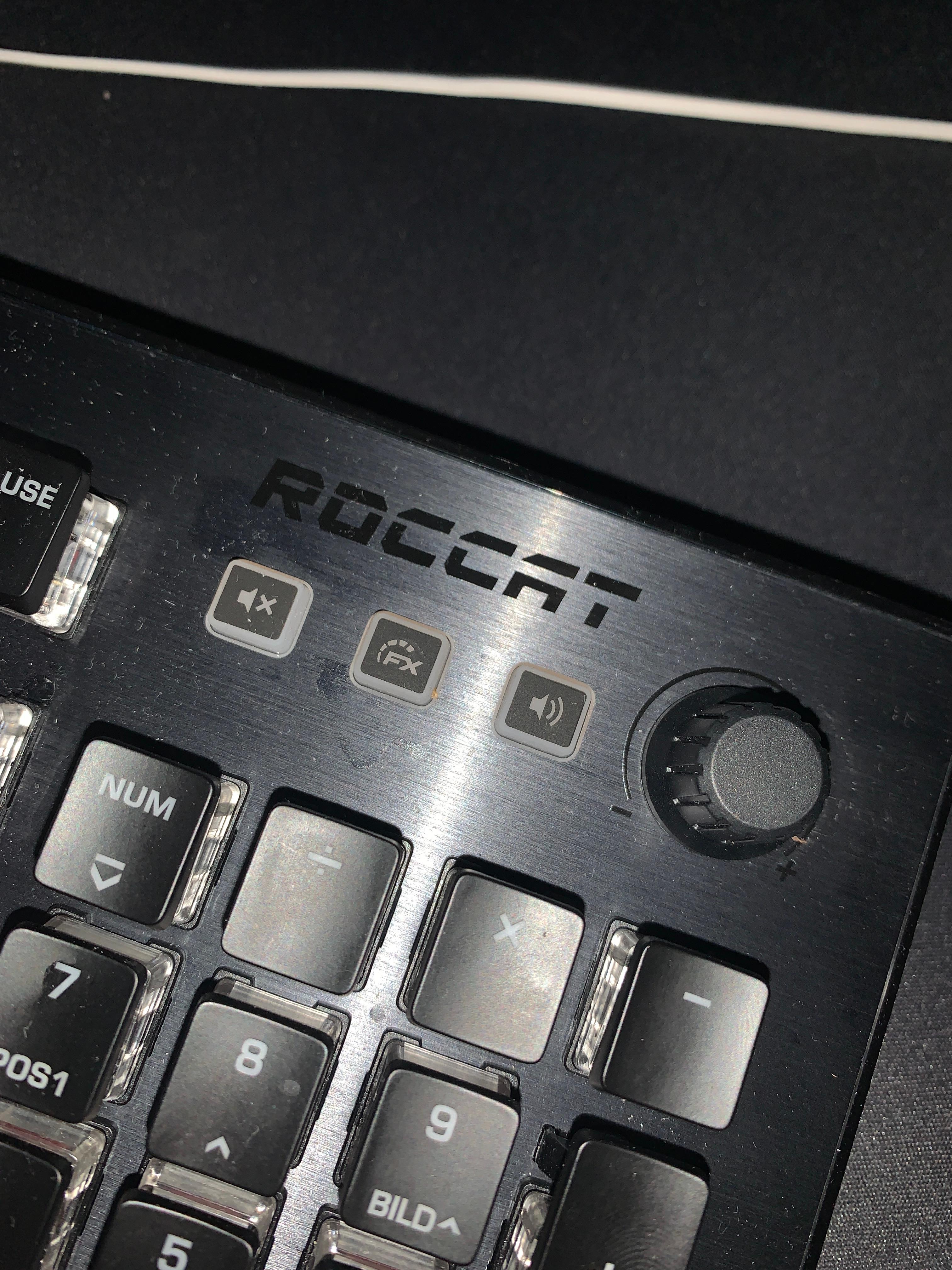 Wofur Steht Das Fx Roccat Vulcan 121 Aimo Computer Technik Spiele Und Gaming