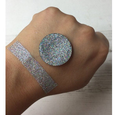 Grauer glitzerlidschatten - (Youtube, Beauty, instagram)