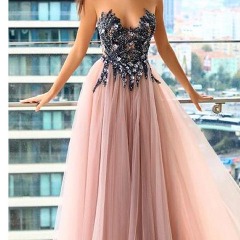Woher Sind Dieser Kleider Und Wo Kann Man Die Kaufen Mode Abschluss Kleid