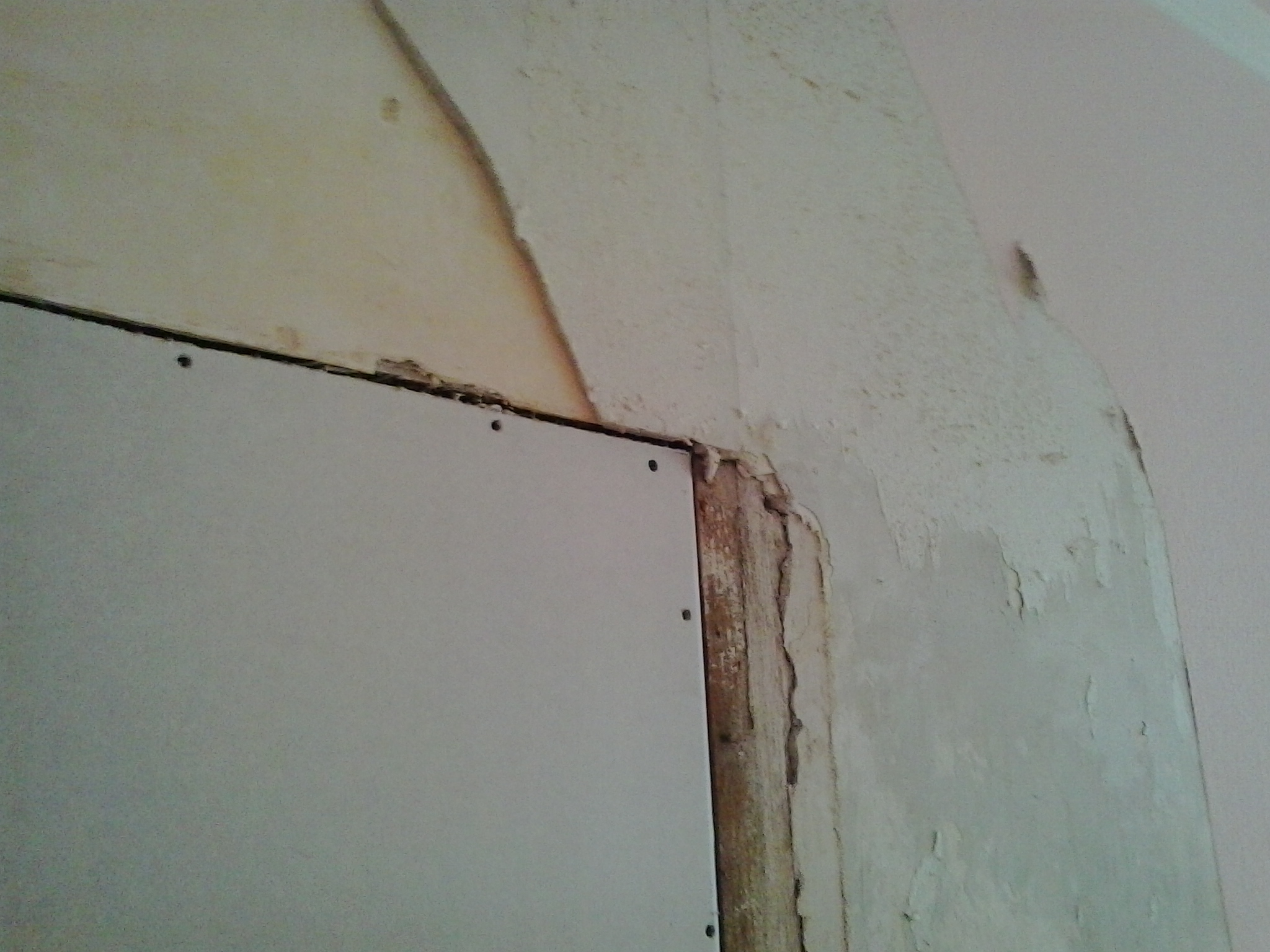 Womit Verputze Ich Gipskarton Und Steinwand Wie Lange Dauert Sowas Renovierung Putz