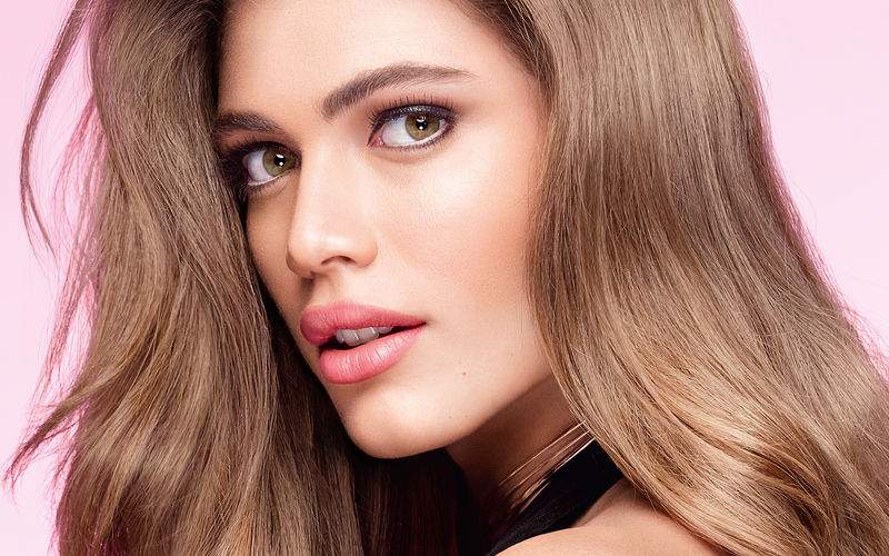 Woran erkennt man, dass jemand eine umoperierte Frau ist? (Liebe, Sex, Frauen) Woran erkennt man, dass jemand eine umoperierte Frau ist? (Liebe, Sex, Frauen)