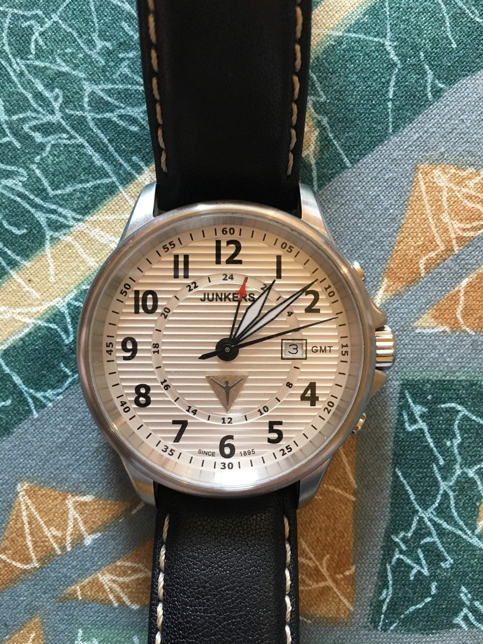 Wozu dient der 4. Zeiger meiner Uhr (Roter Zeiger im Bild)? (Uhrzeit ...