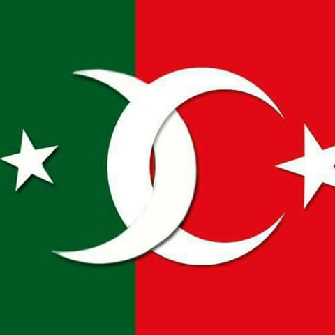 Wozu Gehort Diese Flagge Und Was Bedeutet Sie Menschen Welt Turkei