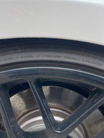 Würde diese Reifengröße passen?