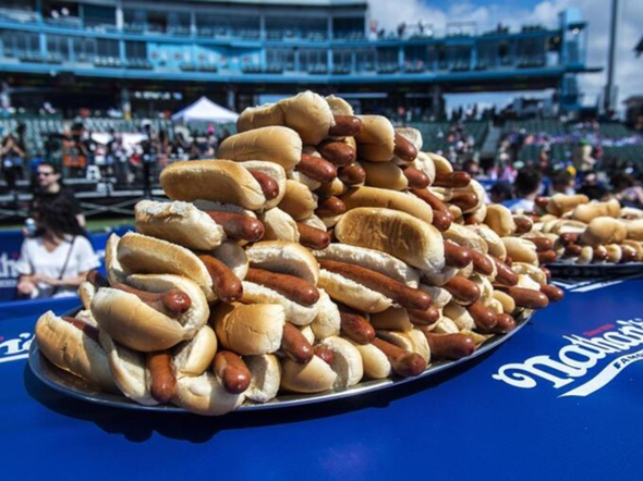 Würdet ihr gerne mal bei einem Hot Dog Wettessen mitmachen 🇺🇸?