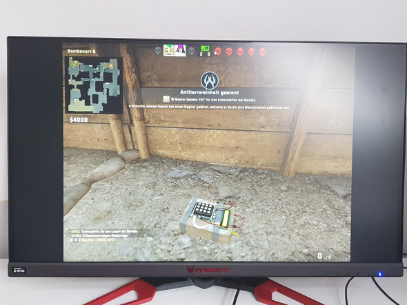 - (Computer, Technik, Technologie)