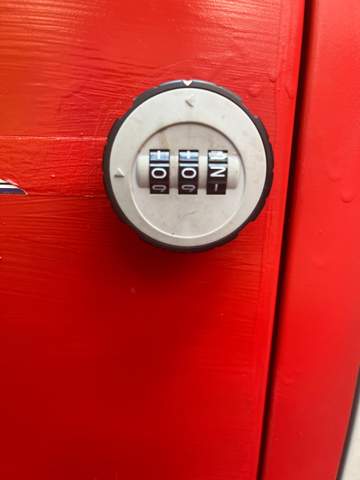 Zahlenschloss code vergessen wie öffne ich das schloss? (Handwerker)