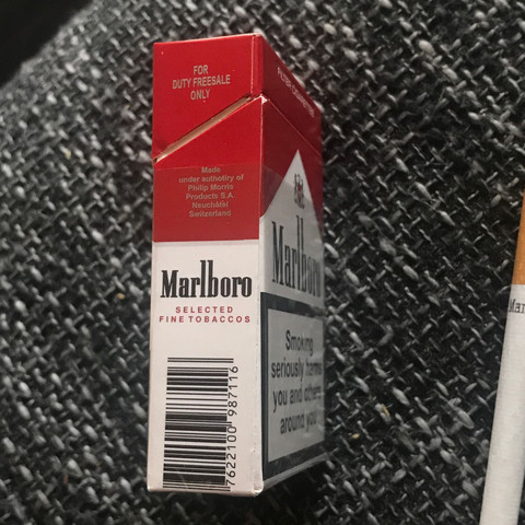 Marlboro 2 - (Deutschland, Drogen, Zigaretten)