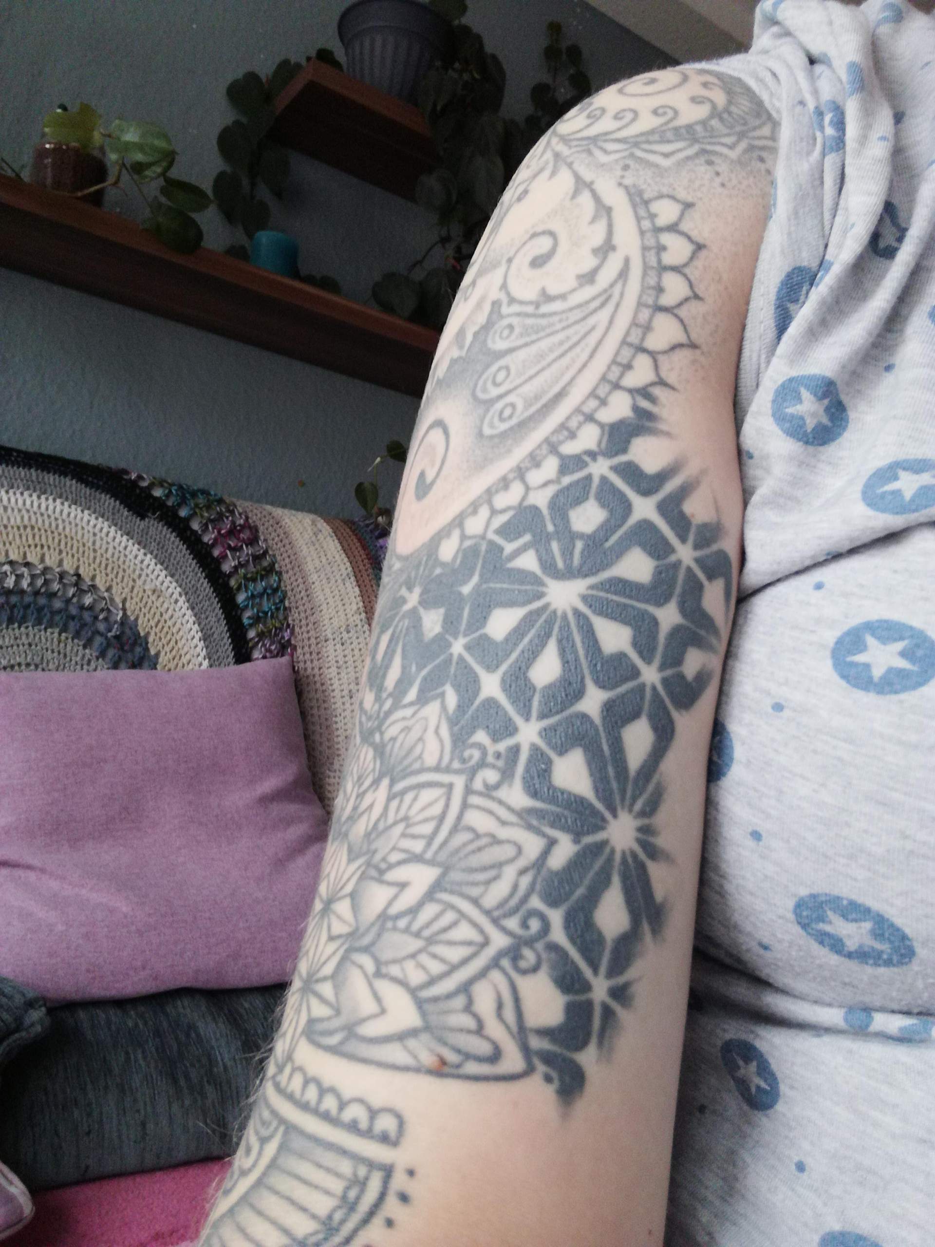 Ist das Tattoo vernarbt? (Tattoopflege, Narbenbildung)