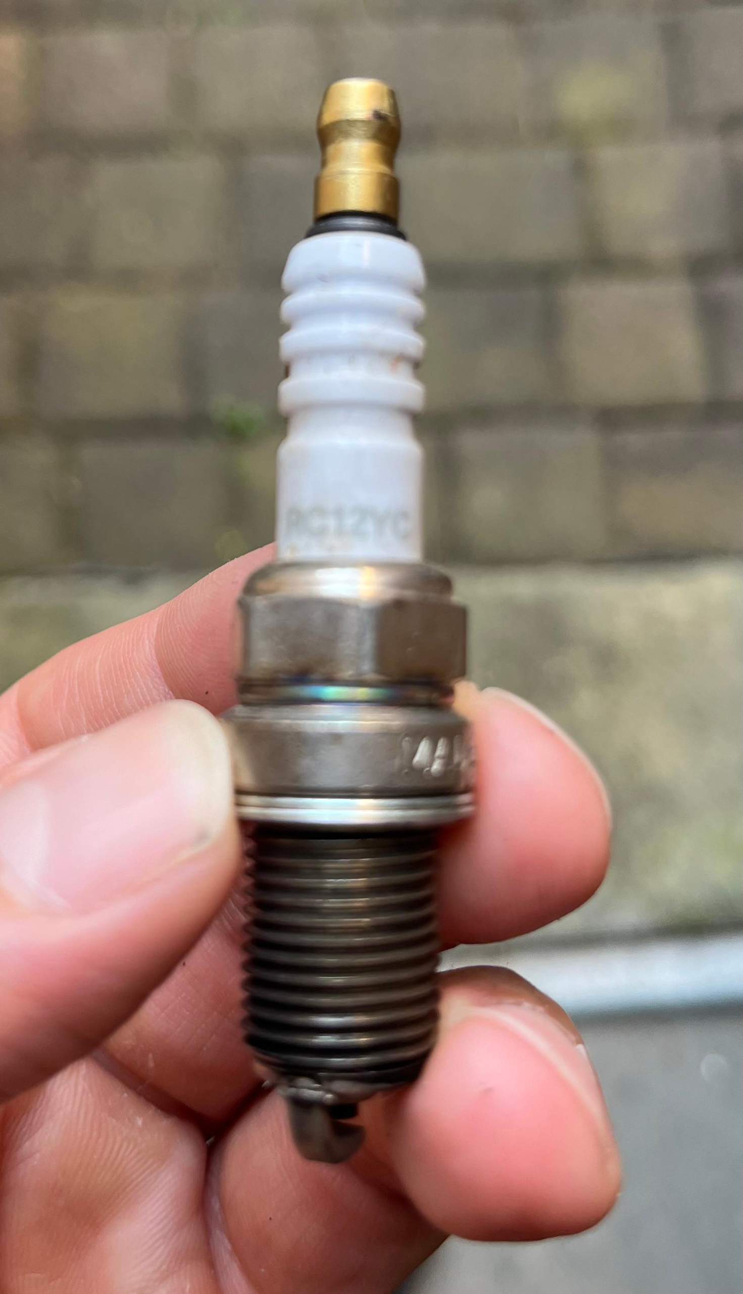 Zündkerze Für VIKING MB-655-KS Rasenmäher - Originalqualität Mit 14mm Gewinde