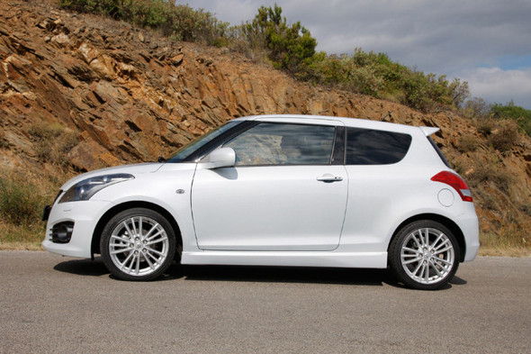 Zuverlassiger Kleinwagen Suzuki Swift Auto Autokauf Fahranfaenger